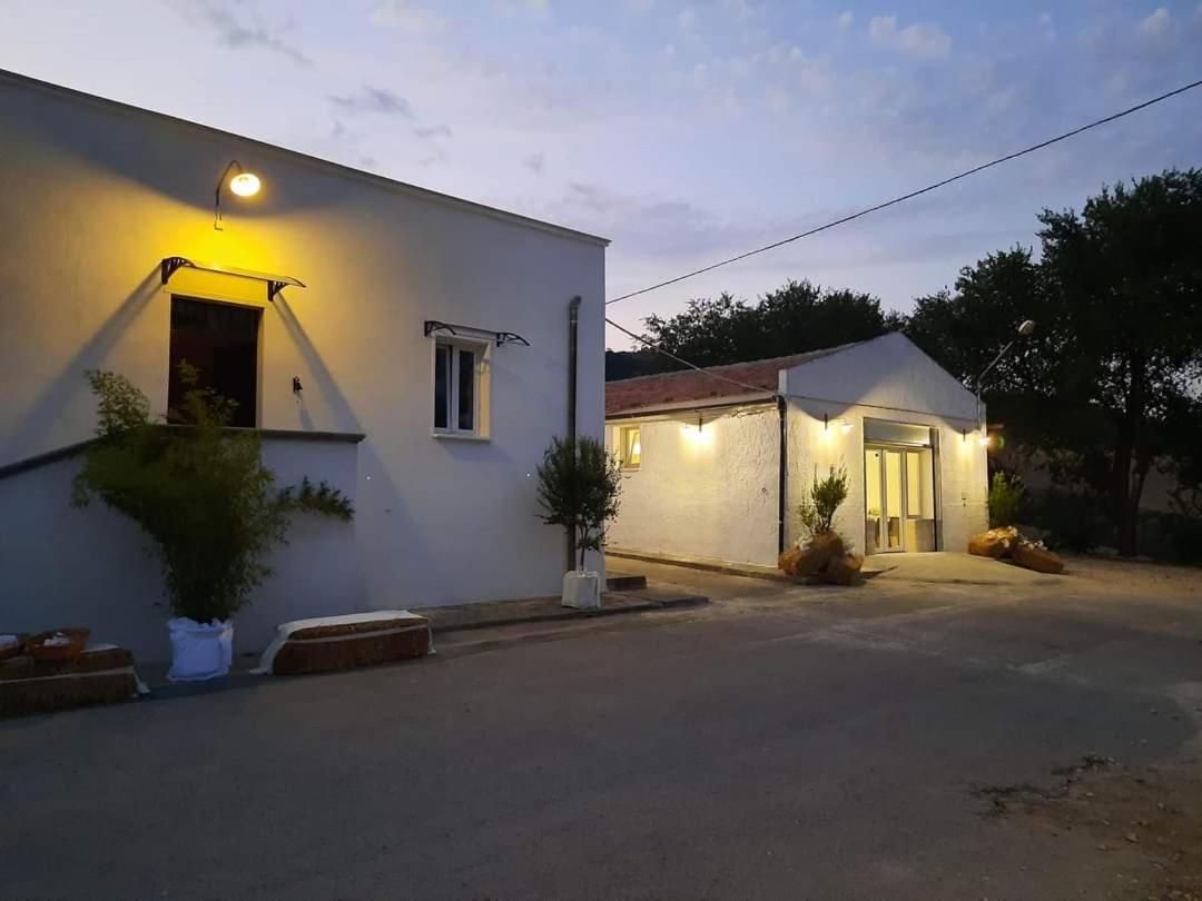 Masseria Santa Maria Gravina in Puglia Eksteriør bilde